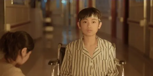 黑夜告白第15集剧照